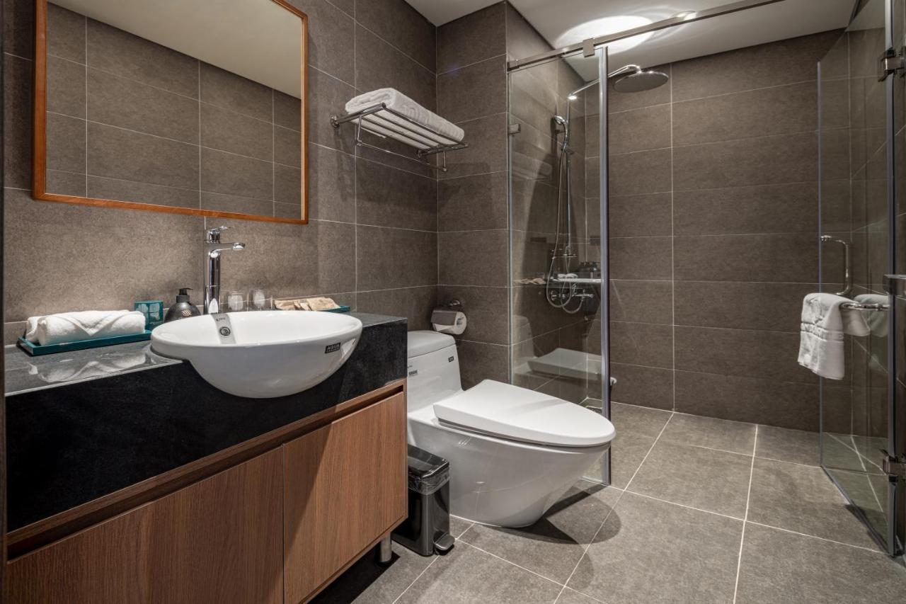 Mandala Hotel & Suites Bac Giang ภายนอก รูปภาพ