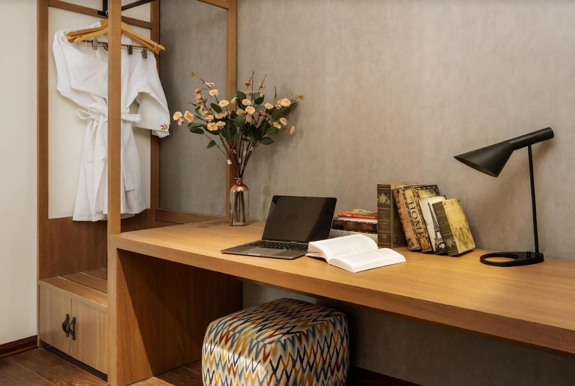 Mandala Hotel & Suites Bac Giang ภายนอก รูปภาพ